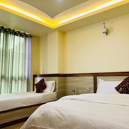 Hotel Balgopal カトマンズ エクステリア 写真