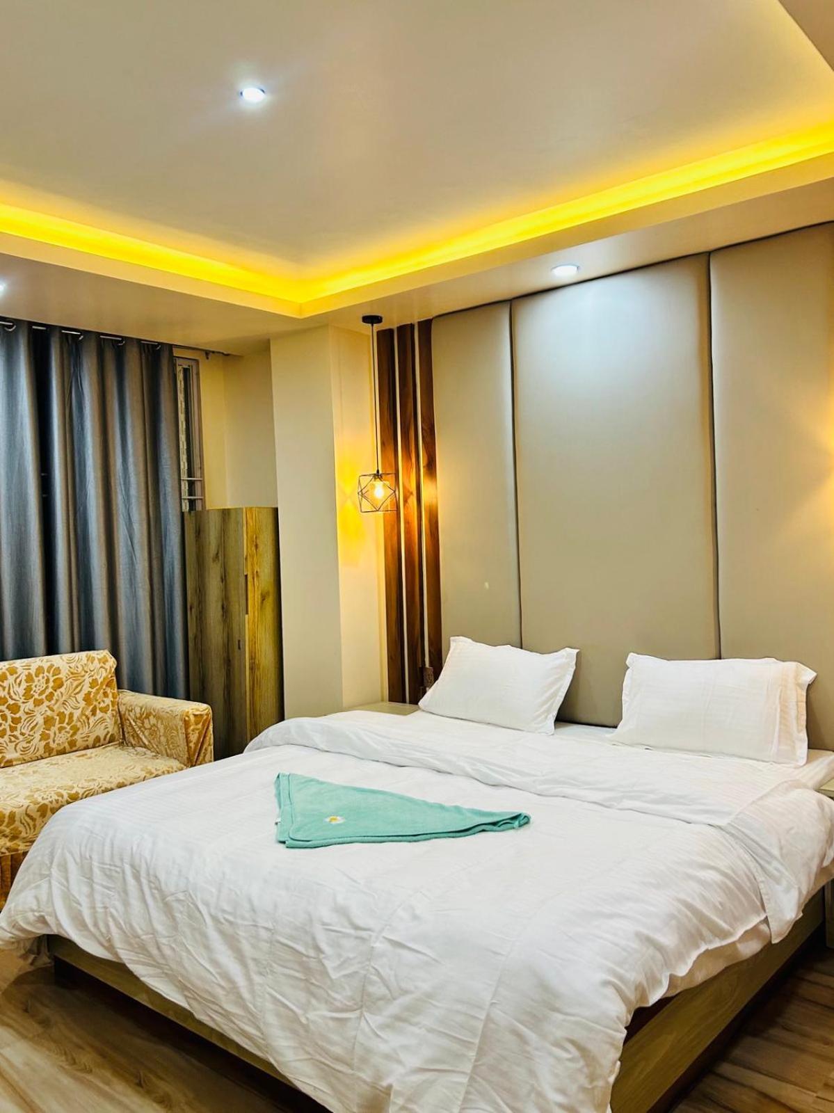Hotel Balgopal カトマンズ エクステリア 写真